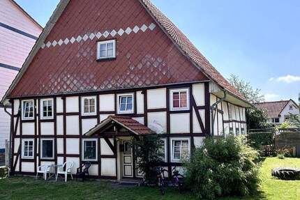 Handwerker aufgepasst - Gemütliches Fachwerkhaus mit Garten und Platz für die Familie 6 zimmer
