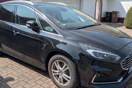 Ford S-Max 174.000 km 14.999 &euro; Lohfelden 34253