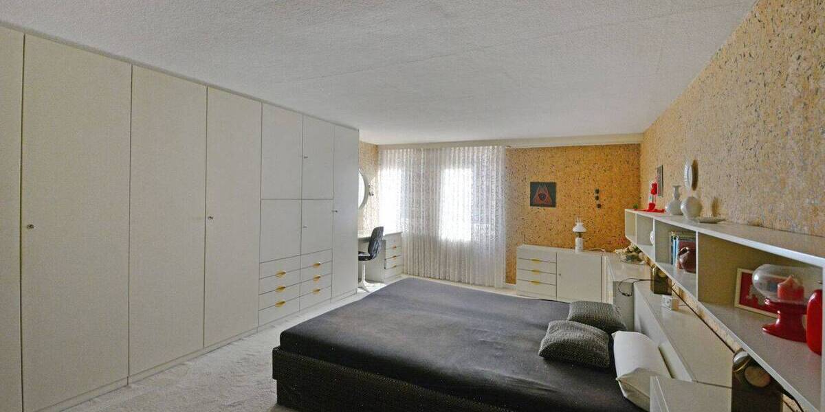 Mehrfamilienhaus, Wohnhaus Wolfhagen - 9 Zimmer, 258 m&sup2;, 180.000&euro; | Angebot:26730957