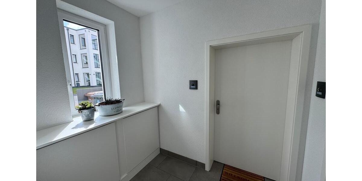 Erdgeschoßwohnung Ahnatal - 3 Zimmer, 122 m&sup2;, 1.400&euro; | Angebot:25991879