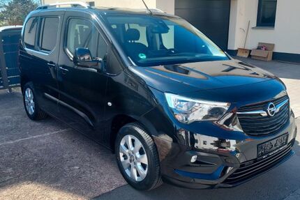 Opel Combo Life 96.000 km 11.800 &euro; Kassel-Lohfelden 34253