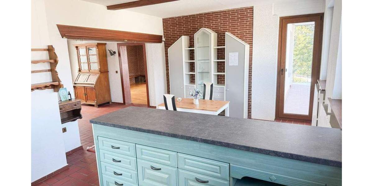 Mehrfamilienhaus, Wohnhaus Kaufungen Oberkaufungen - 8 Zimmer, 248 m&sup2;, 595.000&euro; | Angebot:26016031