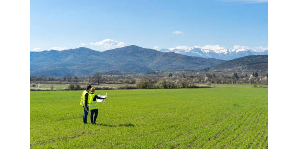 Baugrundstücke 12.130 m2 frei – WabernNordhessen ländlich zimmer