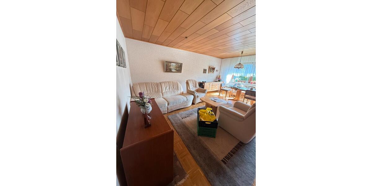 Erdgeschoßwohnung Immenhausen - 3 Zimmer, 90 m&sup2;, 800&euro; | Angebot:26446292