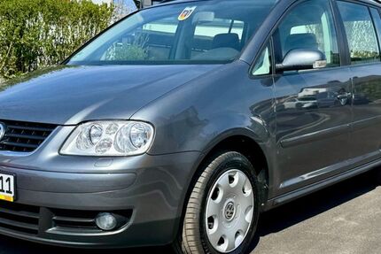 VW Touran 69.000 km 5.999 &euro; Melsungen 34212