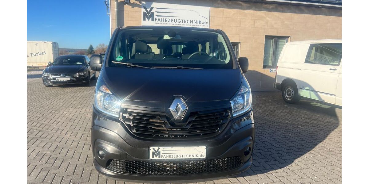 Renault Trafic 136.900 km 15.700 &euro; Volkmarsen 34471