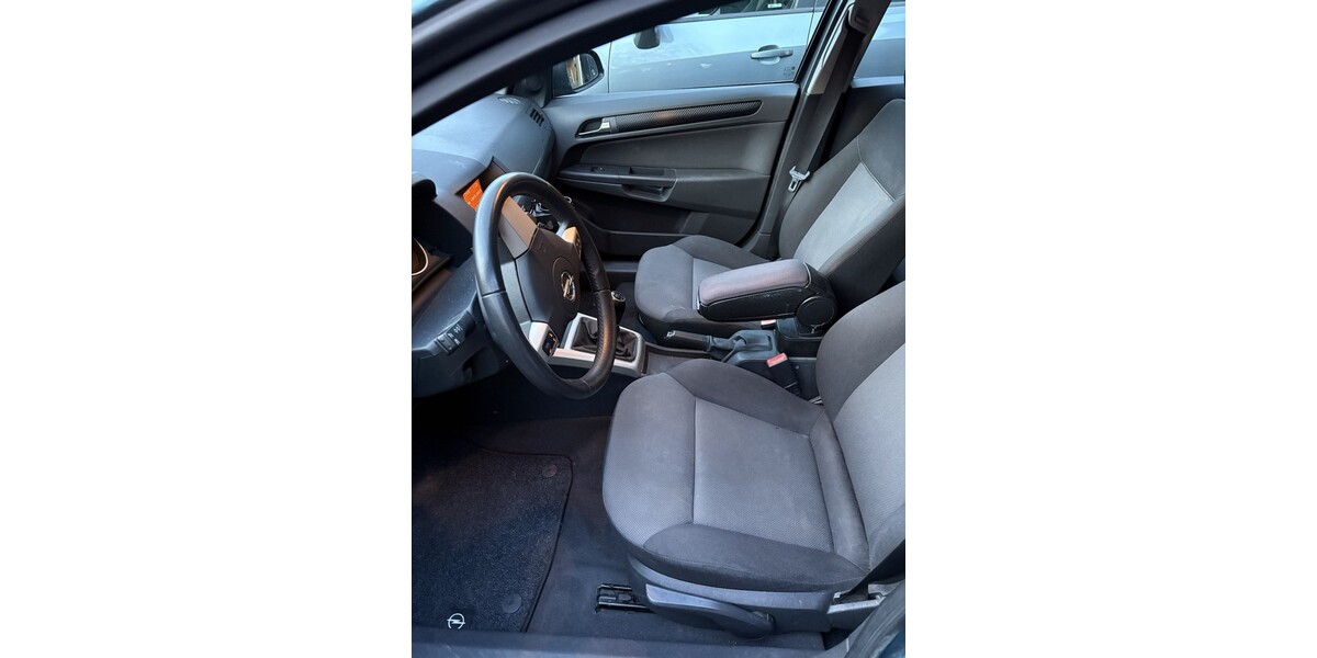 Opel Astra H 177.000 km 2.000 € Edermünde 34295