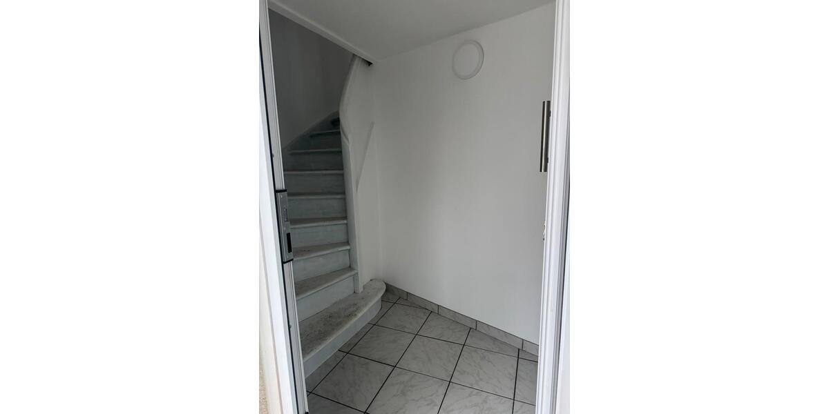 Maisonettenwohnung Schauenburg - 6 Zimmer, 135 m&sup2;, 1.300&euro; | Angebot:25268395