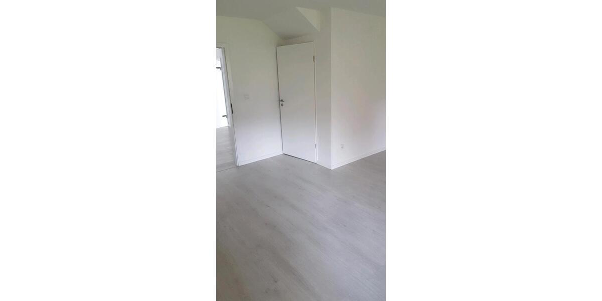 Erdgeschoßwohnung Wolfhagen - 2 Zimmer, 94 m&sup2;, 720&euro; | Angebot:26049619
