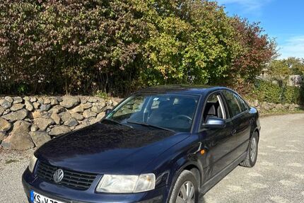 VW Passat 181.000 km 1.650 &euro; Kassel 34123