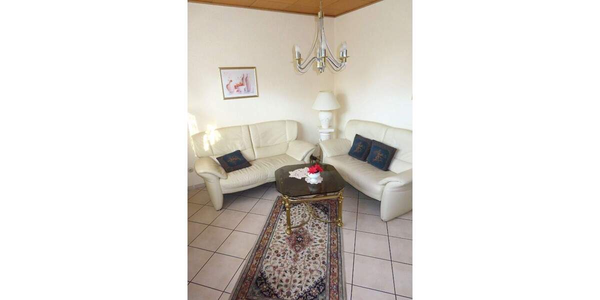 Mehrfamilienhaus, Wohnhaus Niestetal Sandershausen - 8 Zimmer, 150 m&sup2;, 359.000&euro; | Angebot:25664520