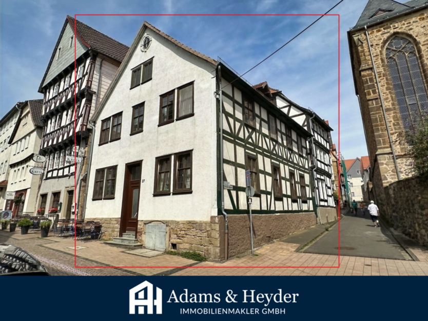 Haus zum Kaufen in Fritzlar 270.000 € 268 m²