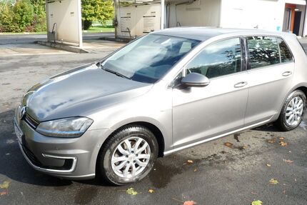 VW Golf 146.000 km 9.000 &euro; Körle 34327