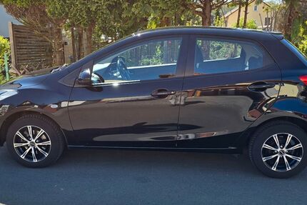 Mazda 2 42.000 km 6.299 &euro; Fuldabrück 34277