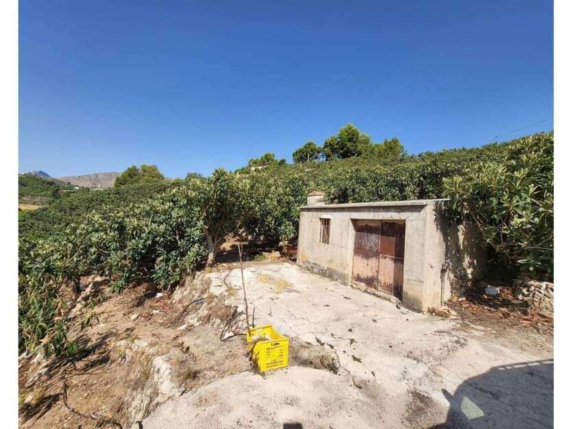 Grundstück zu verkaufen in Tárbena 135.000 € 100 m²