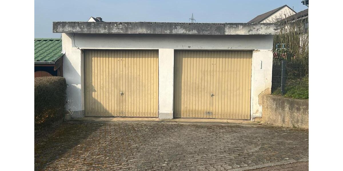 Mehrfamilienhaus, Wohnhaus Felsberg - 10 Zimmer, 339 m&sup2;, 440.000&euro; | Angebot:23813842