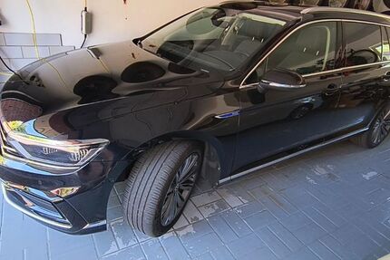 VW Passat 26.500 km 29.500 &euro; Helsa 34298