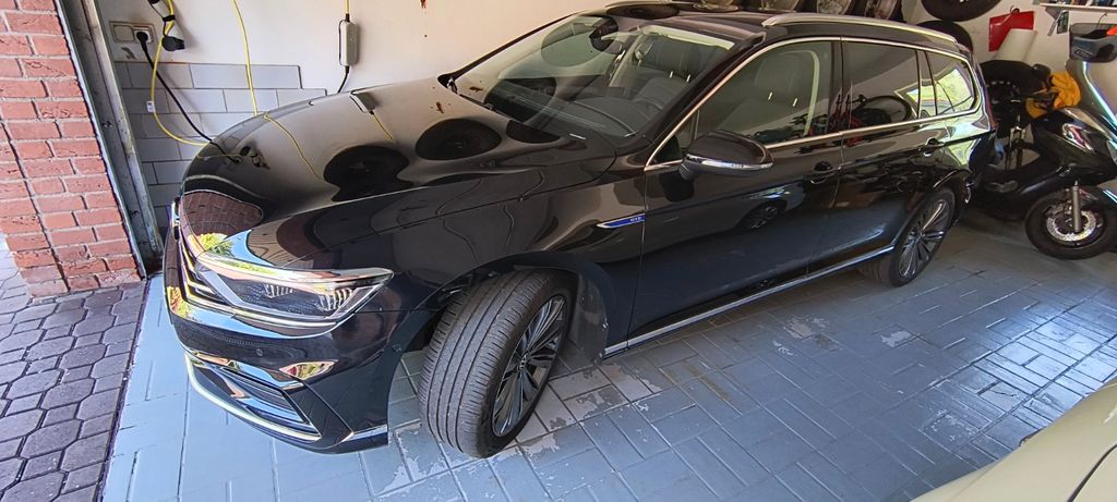 VW Passat 26.500 km 29.500 &euro; Helsa 34298