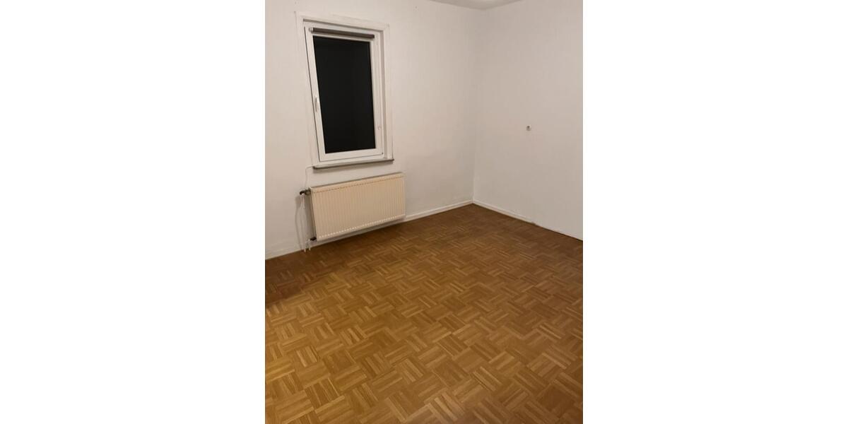 Etagenwohnung Volkmarsen - 4 Zimmer, 85 m&sup2;, 560&euro; | Angebot:25873648
