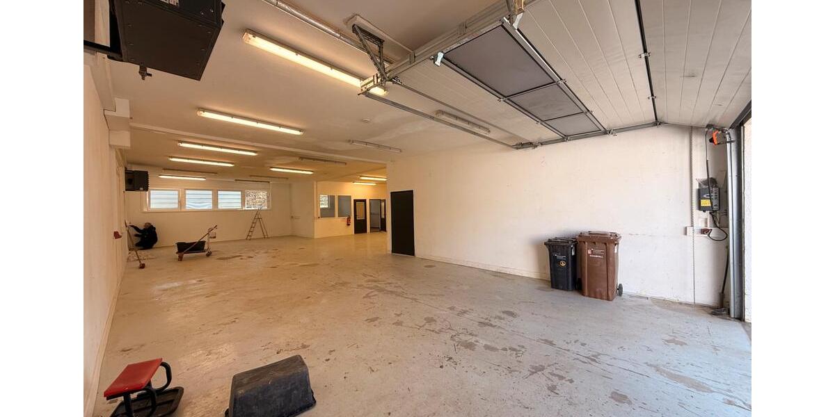 Gewerbeobjekt Helsa - 902&euro; | Angebot:26216384