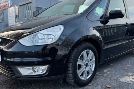 Ford Galaxy 294.000 km 2.499 € Kassel 34123