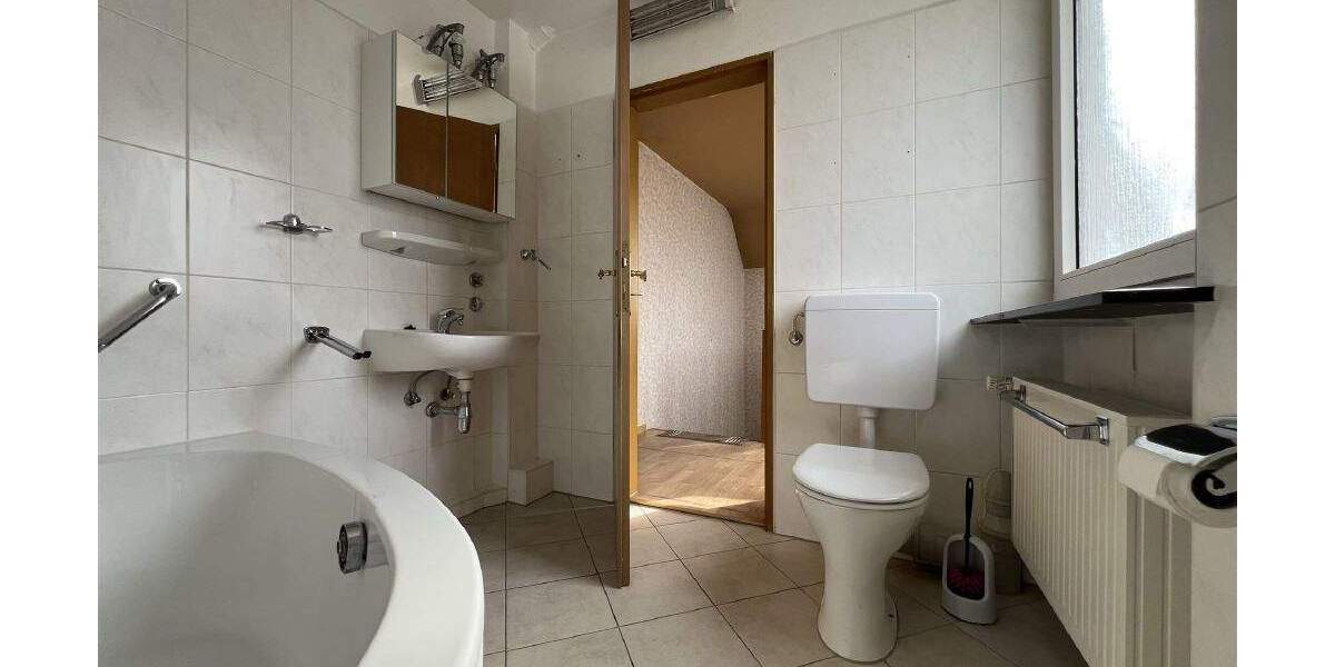 Doppelhaushälfte Kassel Jungfernkopf - 4 Zimmer, 91 m&sup2;, 235.000&euro; | Angebot:25862266