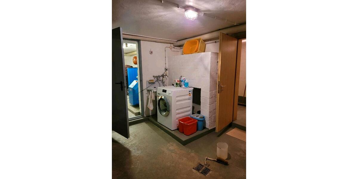 Doppelhaushälfte Baunatal - 5 Zimmer, 141 m&sup2;, 320.000&euro; | Angebot:25943961