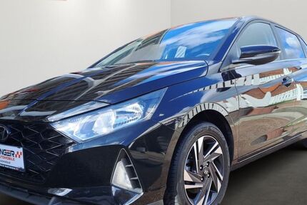 Hyundai i20 21.143 km 16.990 € Calden - Westuffeln 34379