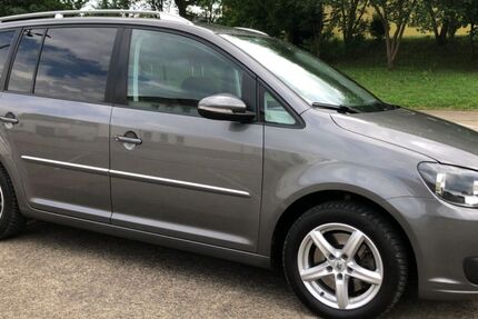 VW Touran 279.400 km 5.800 &euro; Kassel 34134