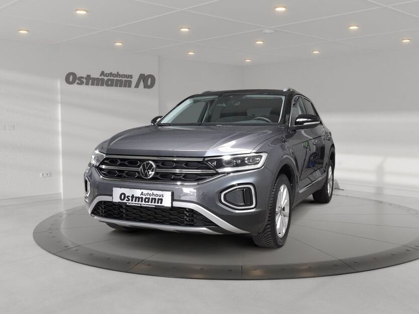 VW T-Roc 15.945 km 28.690 € Fritzlar 34560