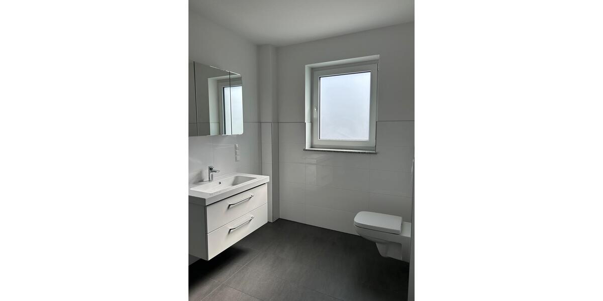 Terrassenwohnung Kassel Harleshausen - 4 Zimmer, 101 m&sup2;, 1.350&euro; | Angebot:26407531
