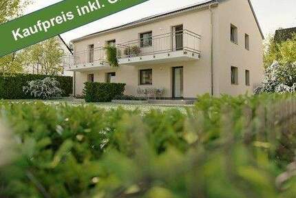 Mit Grundstück: Vier Wohnungen - viele Möglichkeiten in Kirchbauna 5 zimmer