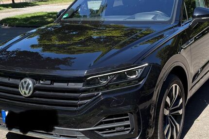 VW Touareg 148.000 km 38.700 € Kassel 34134