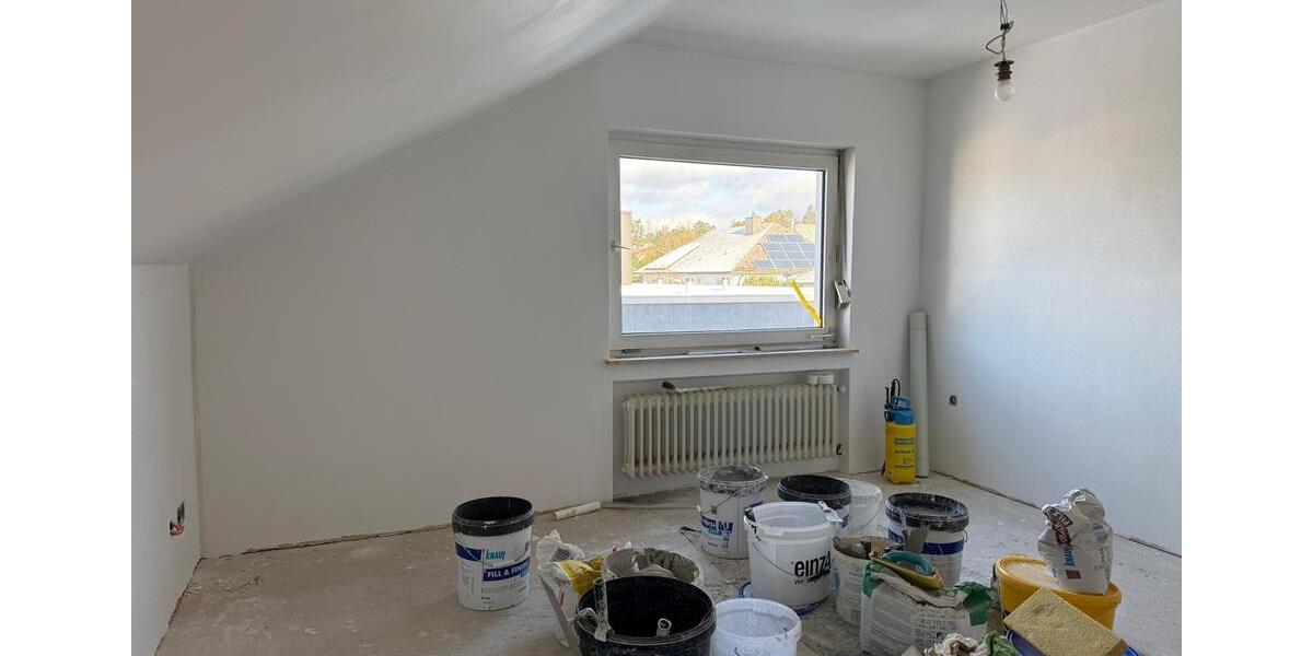 4-ZKB-Dachgeschosswohnung – Erstbezug nach Sanierung 4 zimmer