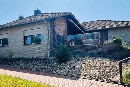 Haus Vellmar - 4 Zimmer, 140 m&sup2;, 1.600&euro; | Angebot:27618240