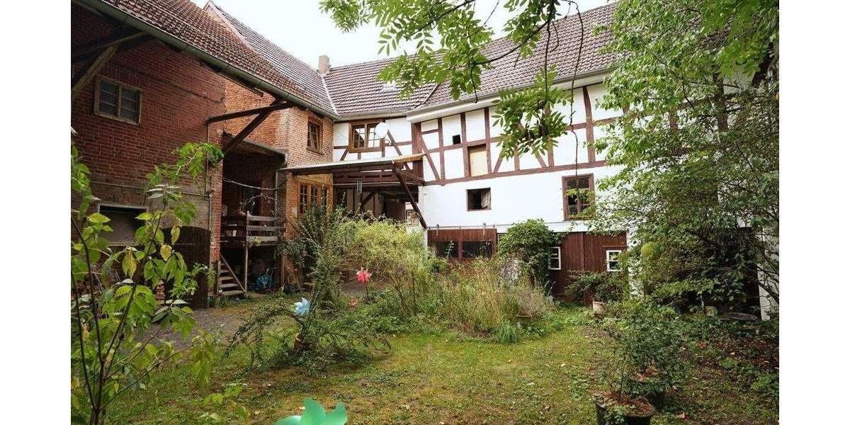 Mehrfamilienhaus, Wohnhaus Baunatal / Kirchbauna Kirchbauna - 7 Zimmer, 154 m&sup2;, 237.000&euro; | Angebot:25727962