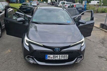 Toyota Corolla Verso 62.000 km 24.200 &euro; Kassel 34127