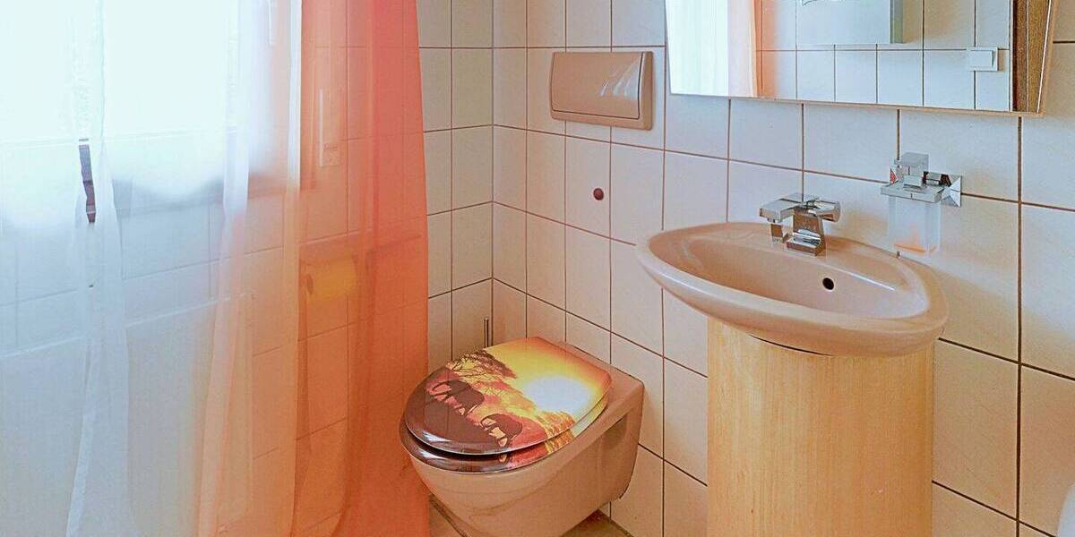 Einfamilienhaus Felsberg Gensungen - 6 Zimmer, 213 m&sup2;, 449.000&euro; | Angebot:25695915