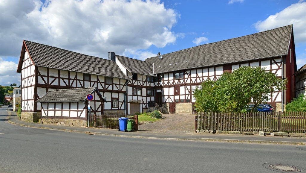 Wunderschöner, beeindruckend gepflegter Resthof in Uschlag - komplett frei 6 zimmer