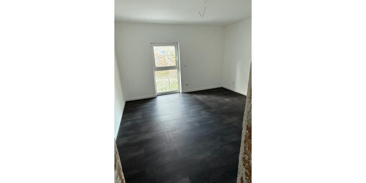Einfamilienhaus Kassel Fasanenhof - 5 Zimmer, 130 m&sup2;, 1.800&euro; | Angebot:24574920