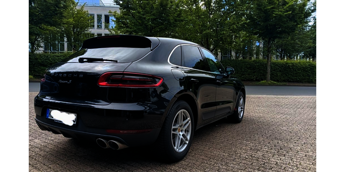 Porsche Macan 183.000 km 31.999 &euro; Kassel 34121