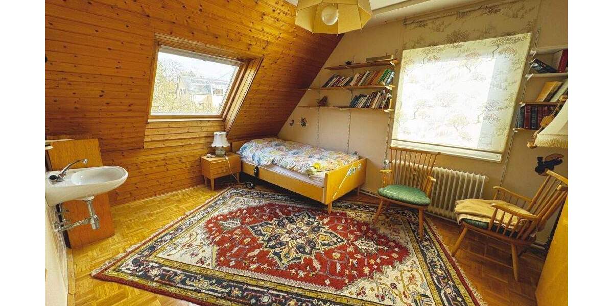 Einfamilienhaus Kassel Kirchditmold - 1 Zimmer, 225 m&sup2;, 398.000&euro; | Angebot:25835787