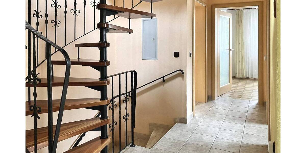 Einfamilienhaus Kassel Kirchditmold - 4 Zimmer, 89 m&sup2;, 1.100&euro; | Angebot:26486719