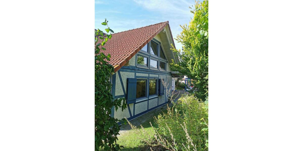 Einfamilienhaus Staufenberg - 6.5 Zimmer, 171 m&sup2;, 420.000&euro; | Angebot:26615808