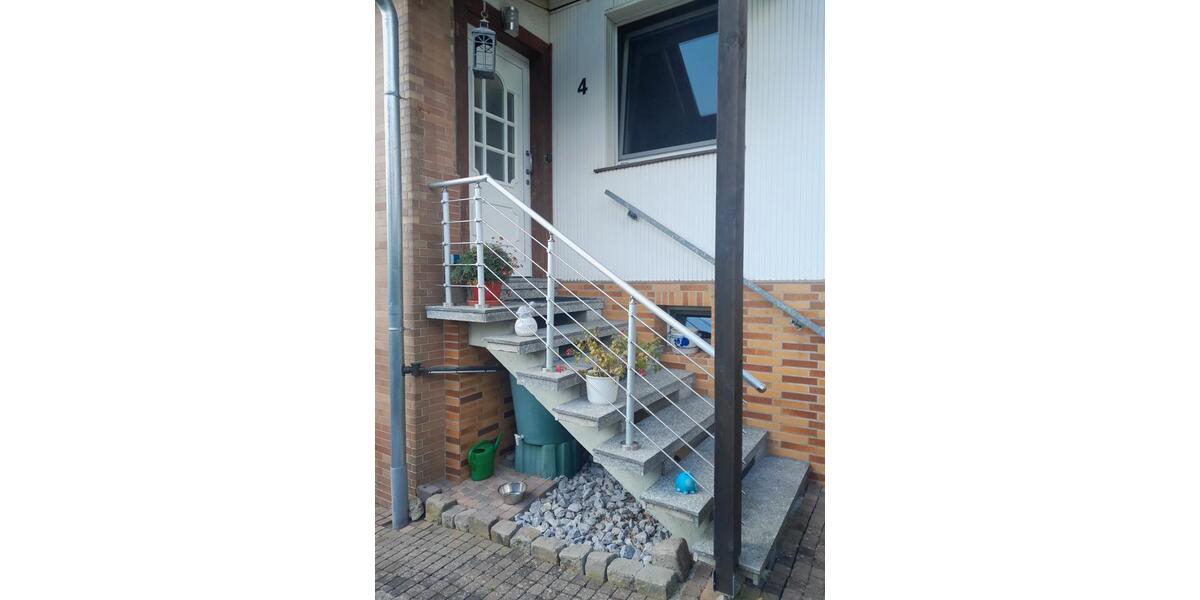 Doppelhaushälfte Lohfelden - 4 Zimmer, 120 m&sup2;, 305.000&euro; | Angebot:27454056