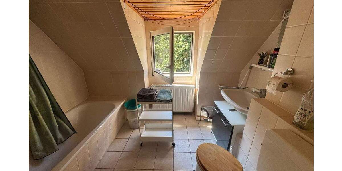 Mehrfamilienhaus, Wohnhaus Witzenhausen - 4 Zimmer, 103 m&sup2;, 198.000&euro; | Angebot:25798055