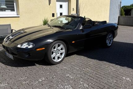 Jaguar XK8 159.000 km 12.450 &euro; Staufenberg 34355
