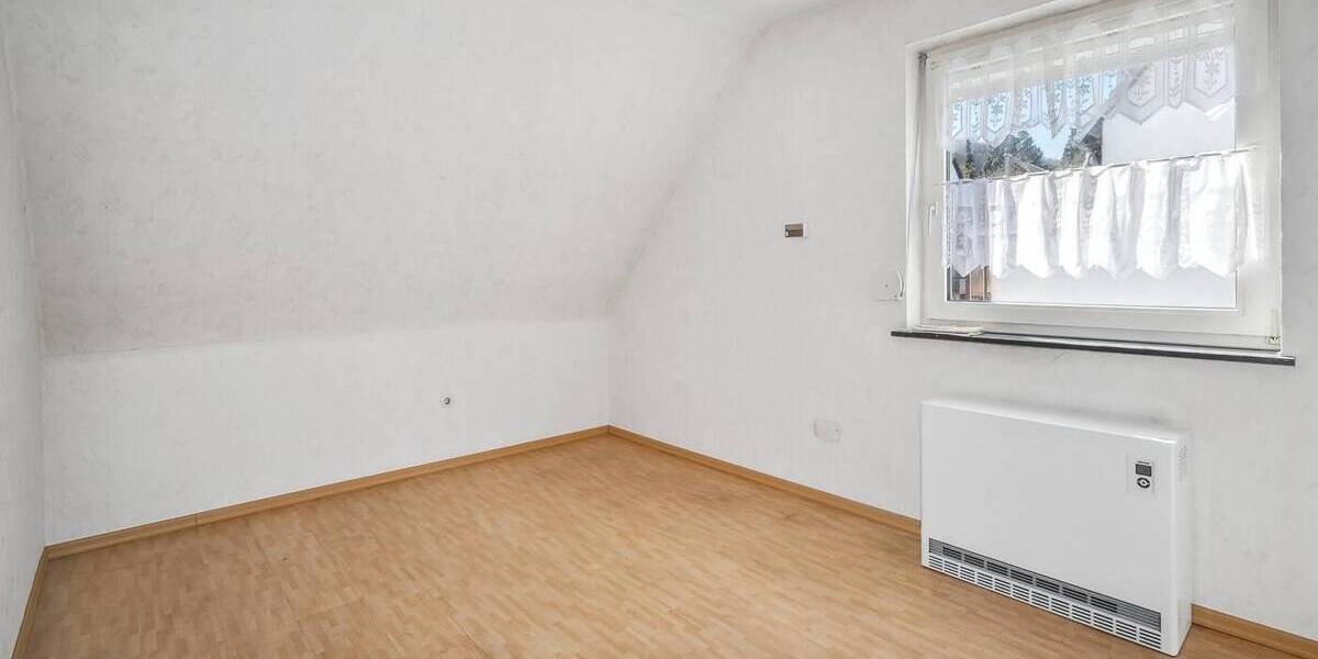 Einfamilienhaus Schauenburg / Hoof Hoof - 8 Zimmer, 170 m&sup2;, 320.000&euro; | Angebot:25707503