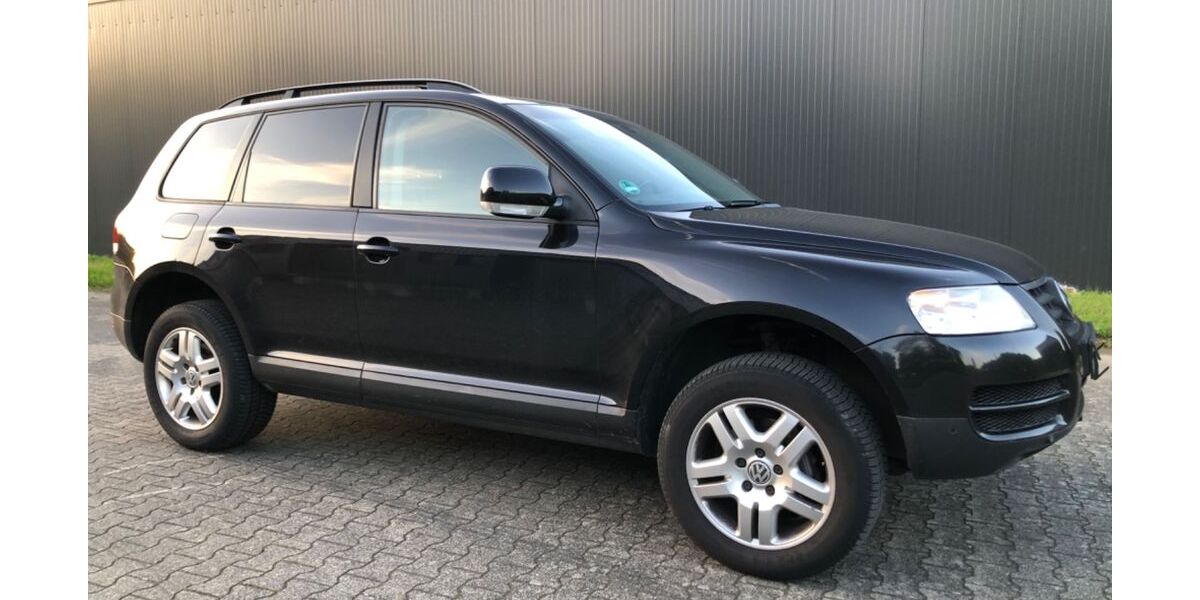 VW Touareg 328.500 km 5.900 &euro; Kassel 34134