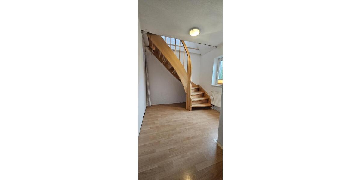 Reihenhaus Kassel Nordshausen - 3 Zimmer, 75 m&sup2;, 210.000&euro; | Angebot:26545002